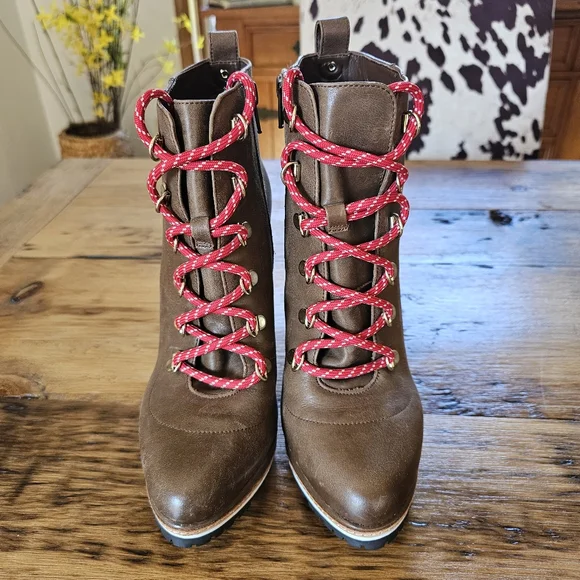 Gianni Bini Tondria Lace Up Platform Heeled Boot Graham Cracker Size 7.5 - Picture 4 of 16